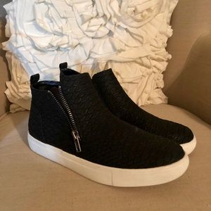 Coconuts by Matisse black snakeskin sneakers